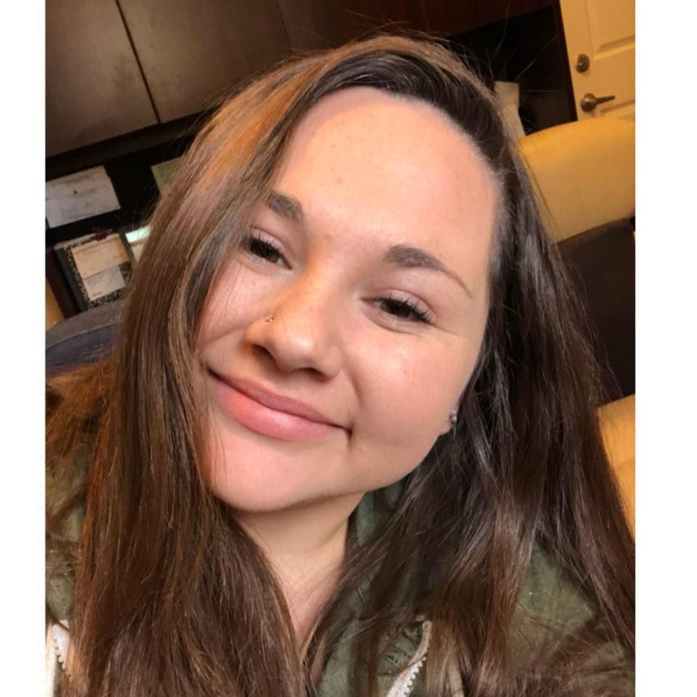 Meet your Posher, Karissa